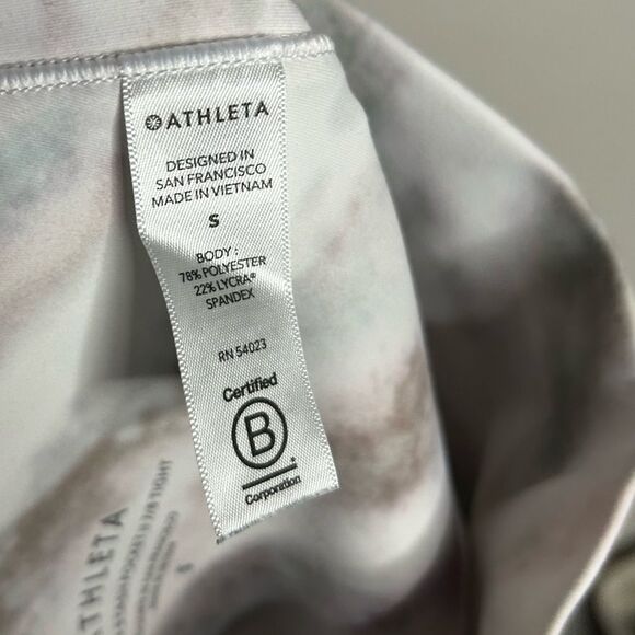 Athleta Salutation Stash Pocket II 7/8 Tight Size S - Picture 9 of 13